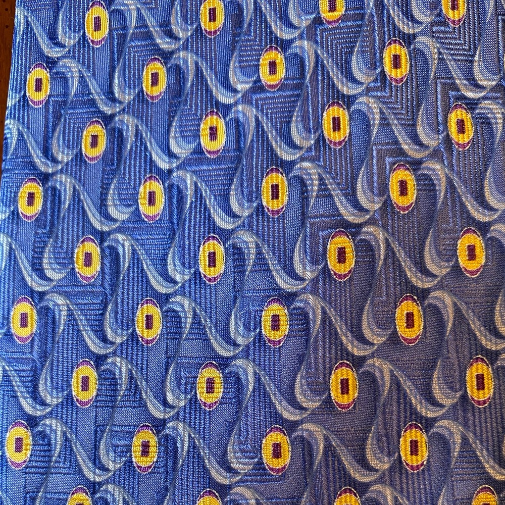 BOSSI Tie - Picture 2 of 4